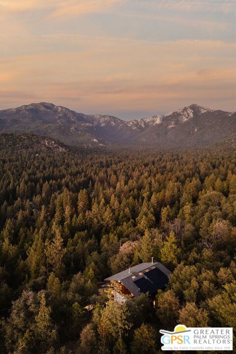 52915 Middle Ridge Drive