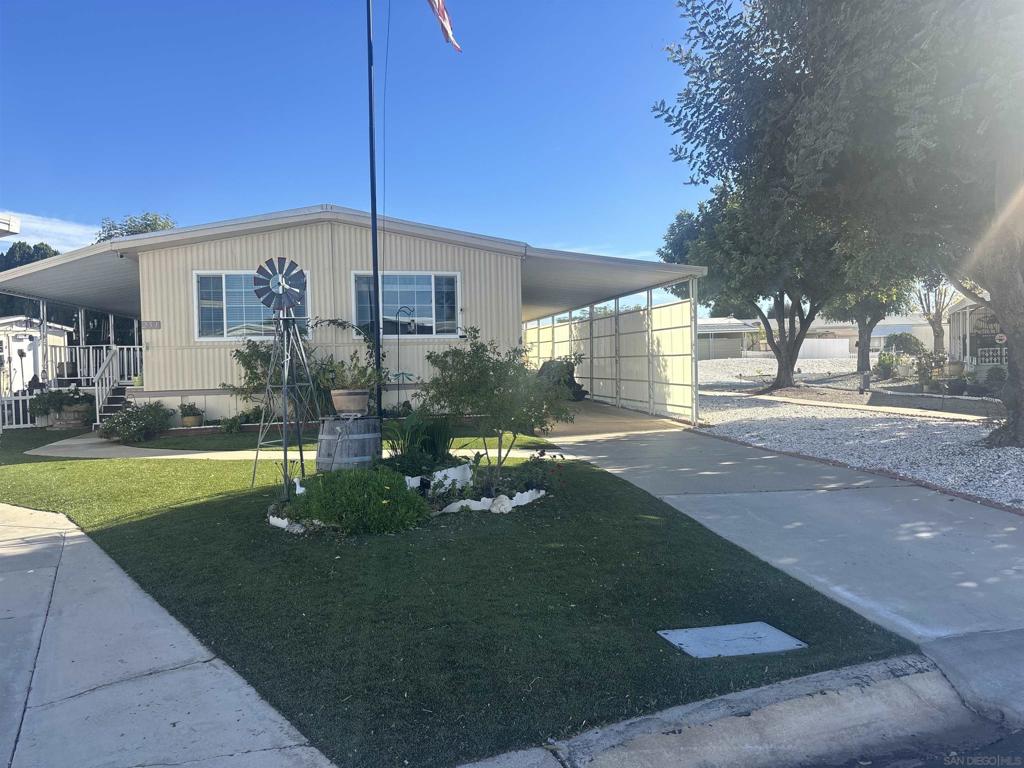 27601 Sun City Blvd. 251