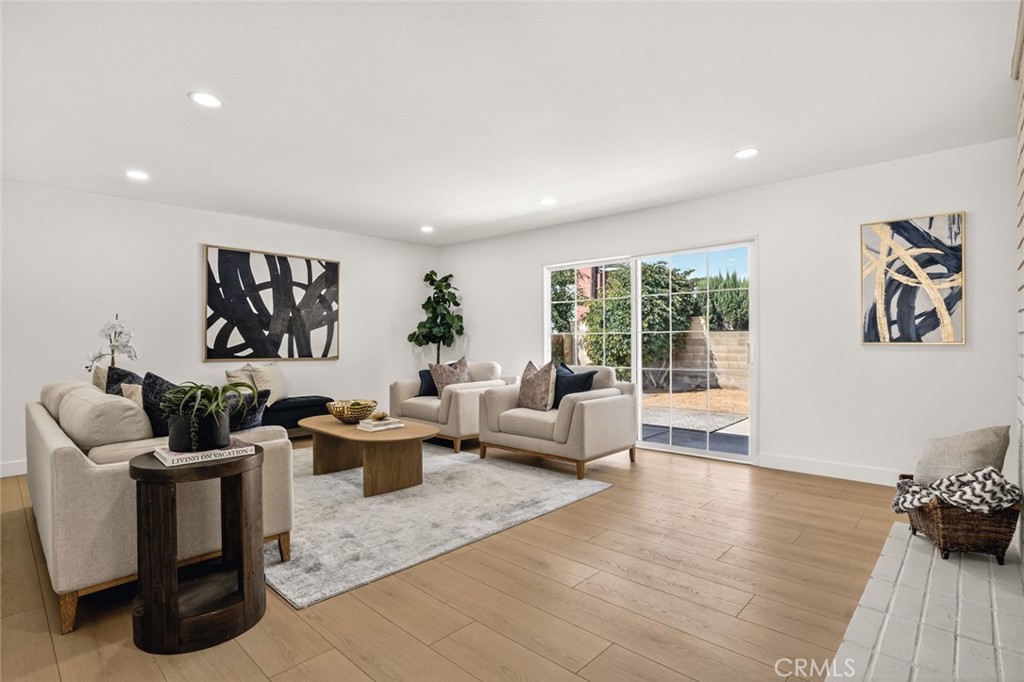 1717 Saint James Place