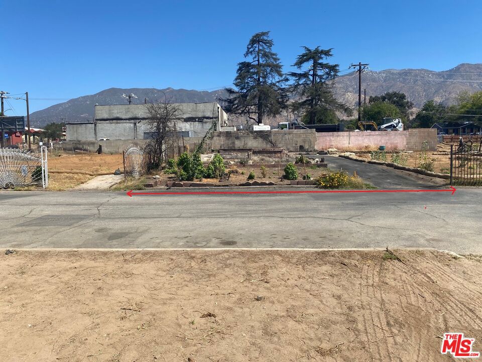 Lowest price flat lot in Altadens, a great rebuild opportunity on a flat level lot, lot is cleared , water meter is in , a must see