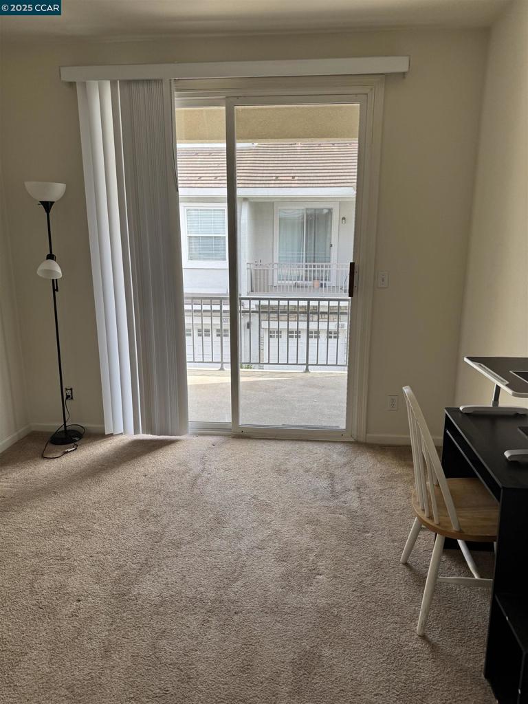 DUBLIN GREEN - Residential