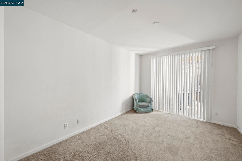 DUBLIN GREEN - Residential