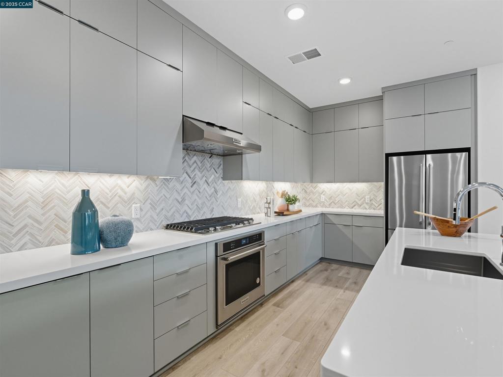 WARM SPRINGS - Residential