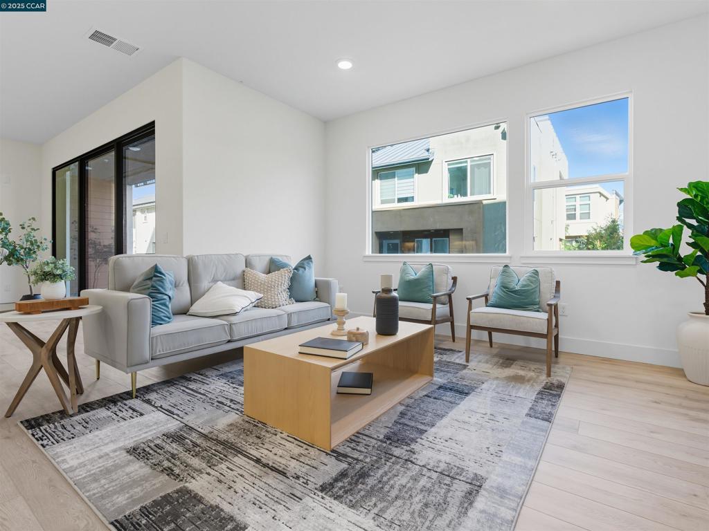 WARM SPRINGS - Residential