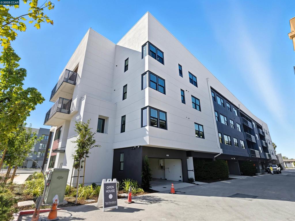 WARM SPRINGS - Residential