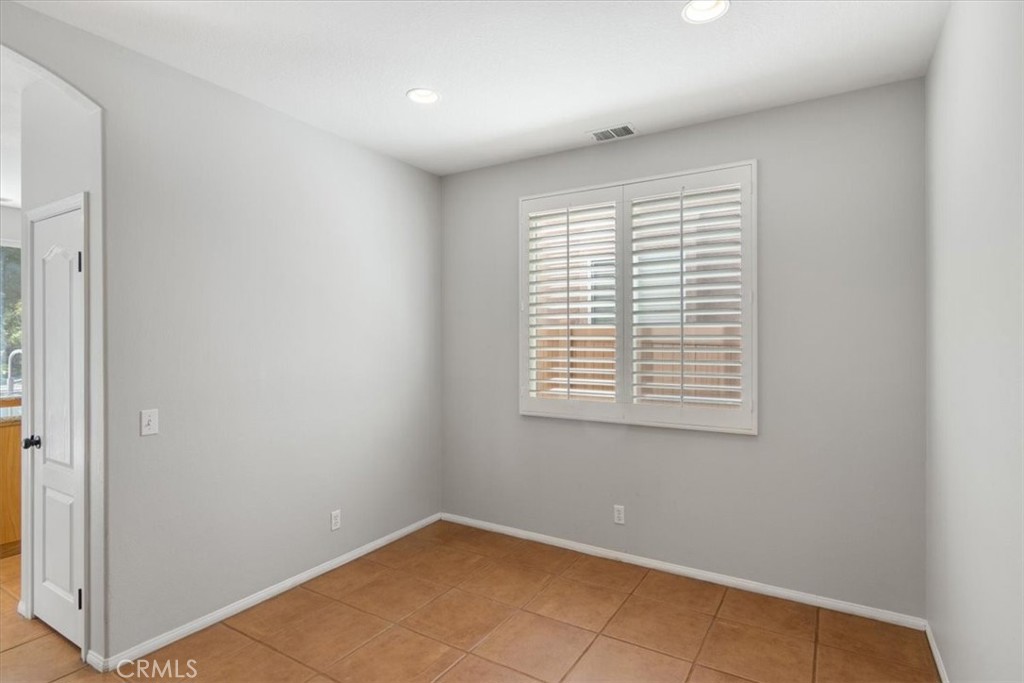 Newbury Estates (173) - Residential Lease
