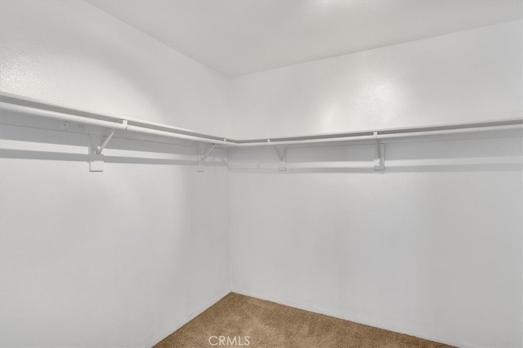 Newbury Estates (173) - Residential Lease