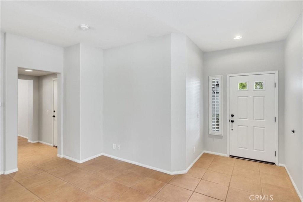 Newbury Estates (173) - Residential Lease