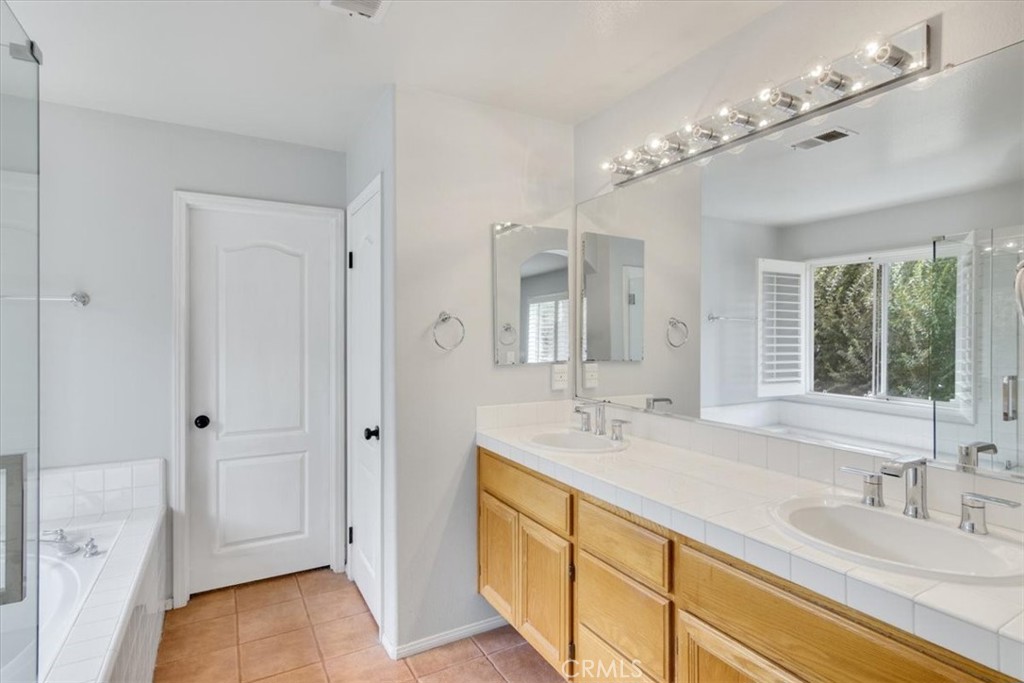 Newbury Estates (173) - Residential Lease
