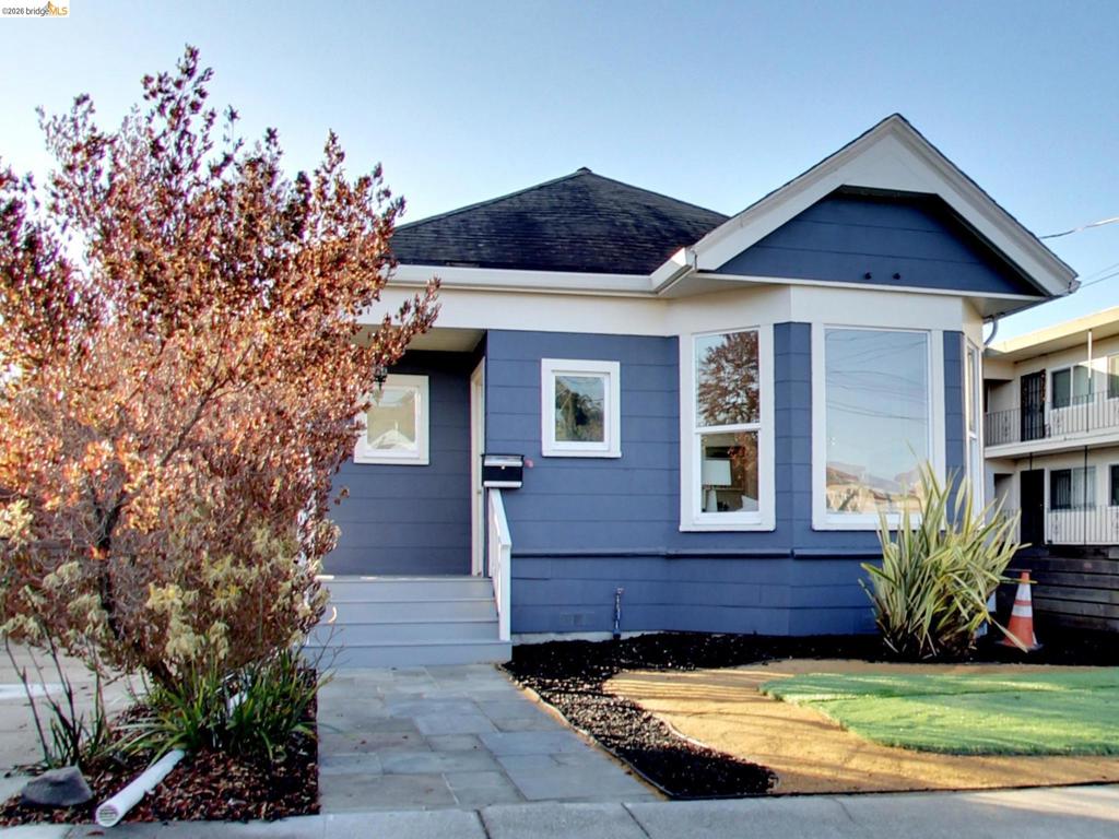 1324 Burnett