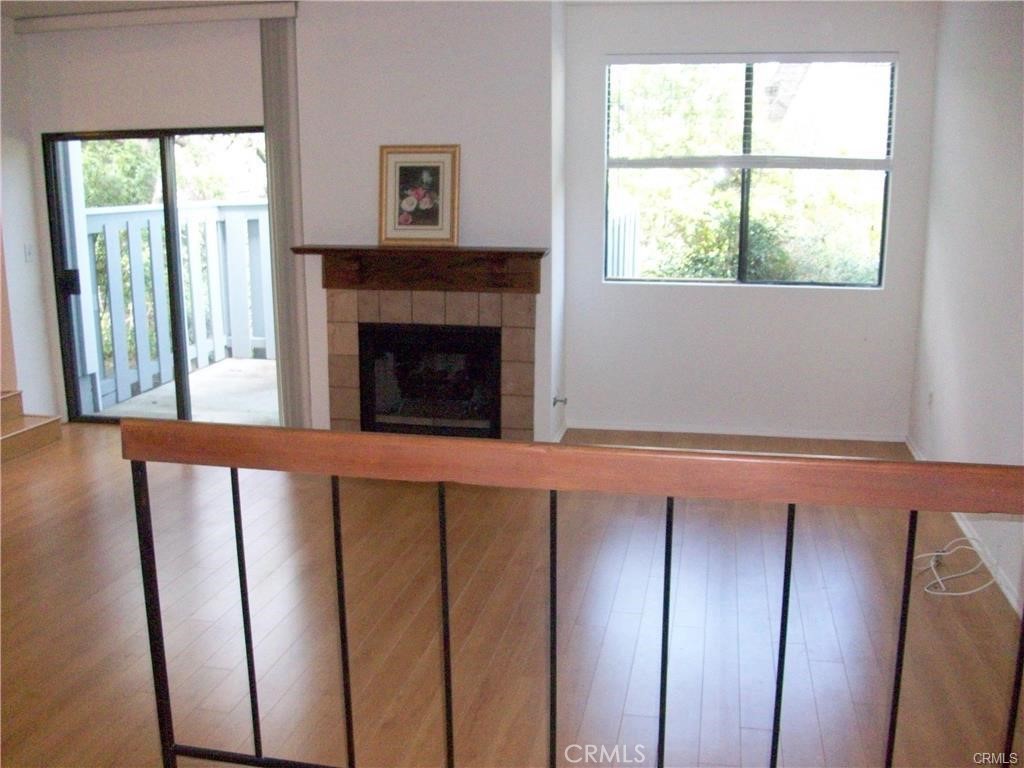 Meadow Ridge Condos (819) - Residential Lease