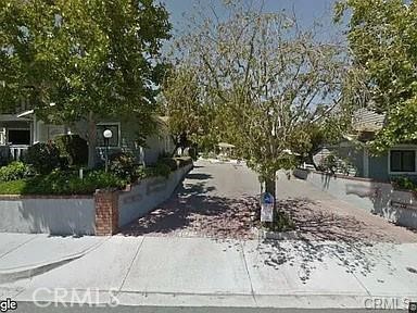 Meadow Ridge Condos (819) - Residential Lease