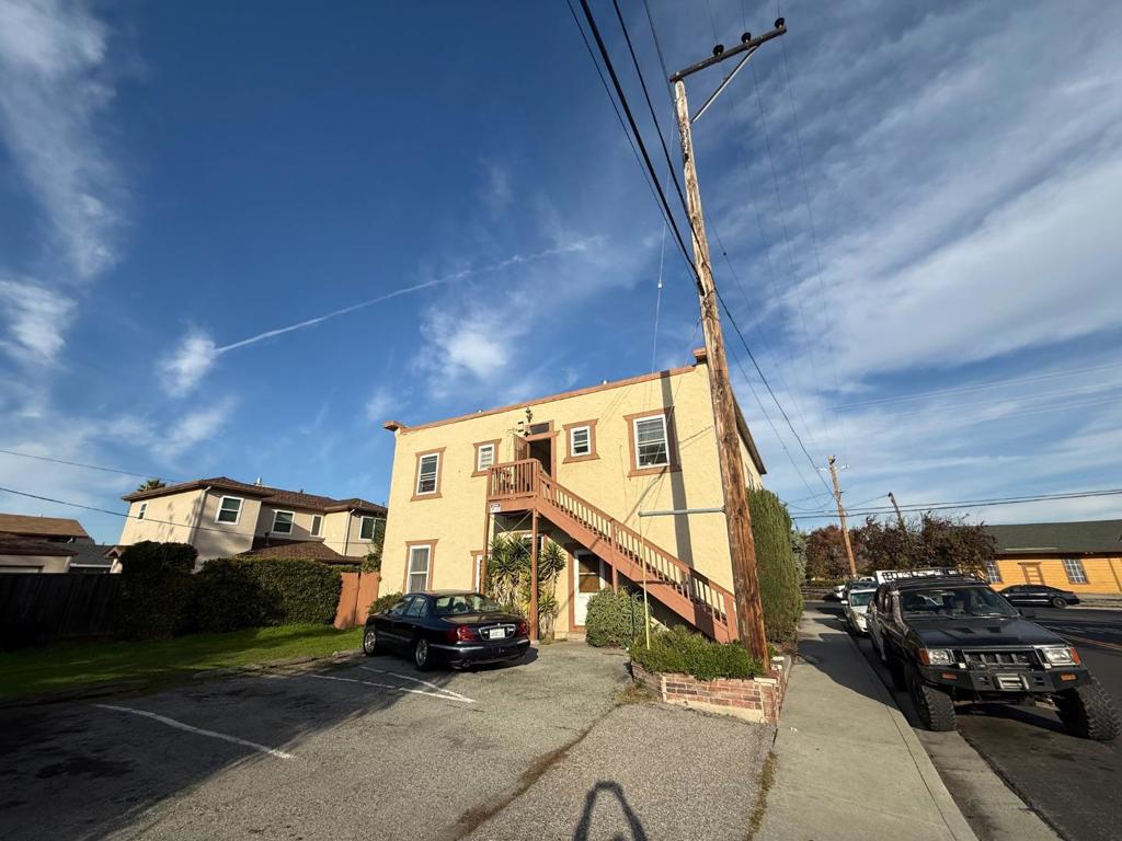 4200 Bassett Street