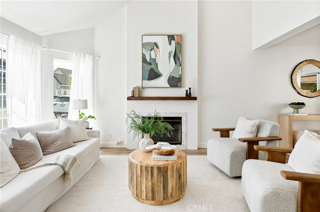 27971 Thompson