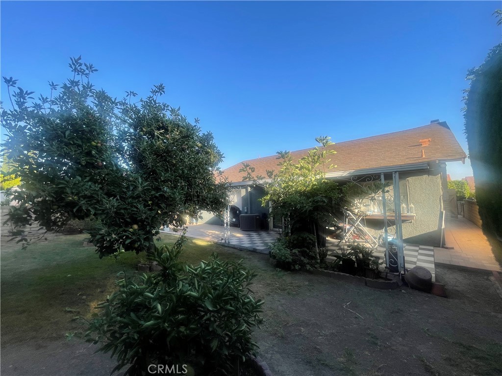 2633 E Maureen Street