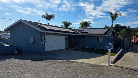 8142 Royal El Cajon CA 92021