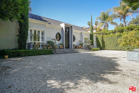 Photo of 517 N Rodeo Drive, Beverly Hills, CA 90210 (MLS # 26995533)