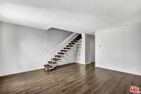 Tiny photo for 831 2nd Street, Santa Monica, CA 90403 (MLS # 26649739)