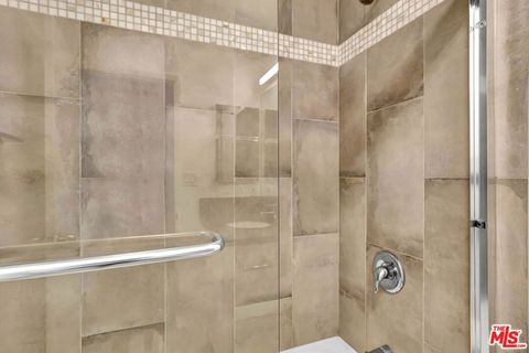 Tiny photo for 831 2nd Street, Santa Monica, CA 90403 (MLS # 26649739)