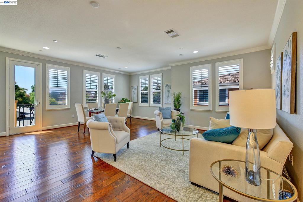 538 Selby Ln