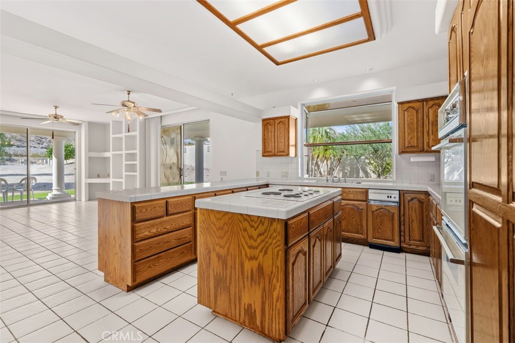 Cahuilla Hills (PD) (32302) - Residential