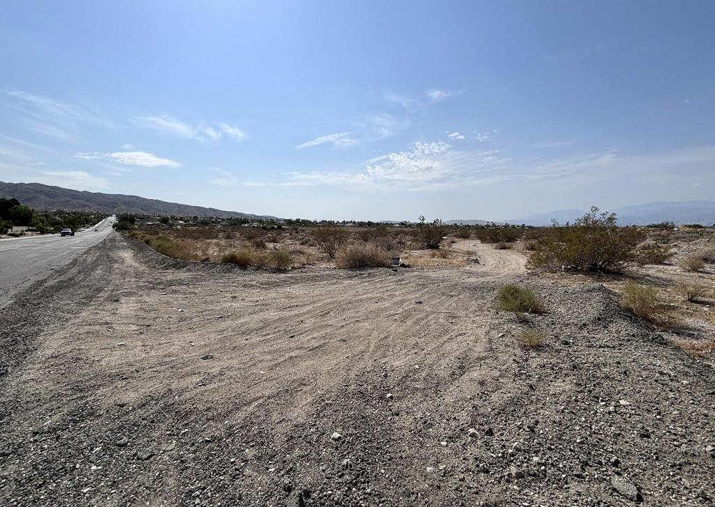 0 Apn 664-140-019, Mission Lakes Boulevard
