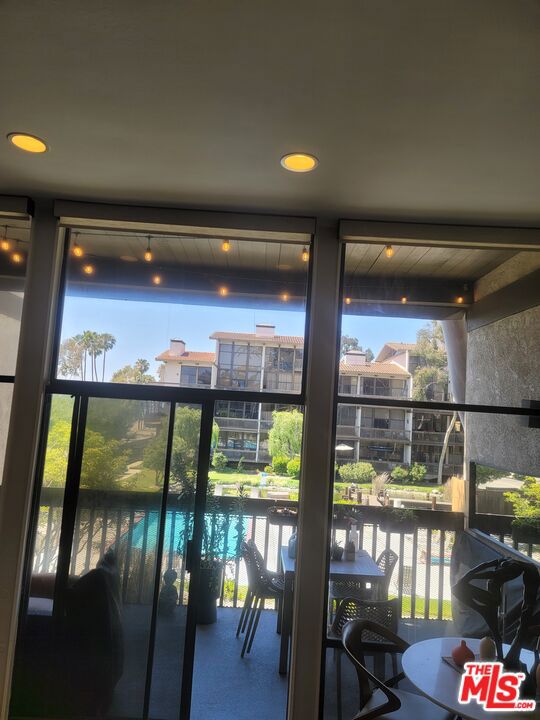 7239 Marina Pacifica Drive S DR