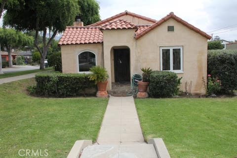 Photo of 1804 N Belmont Avenue N, Pasadena, CA 91103 (MLS # WS26093331)