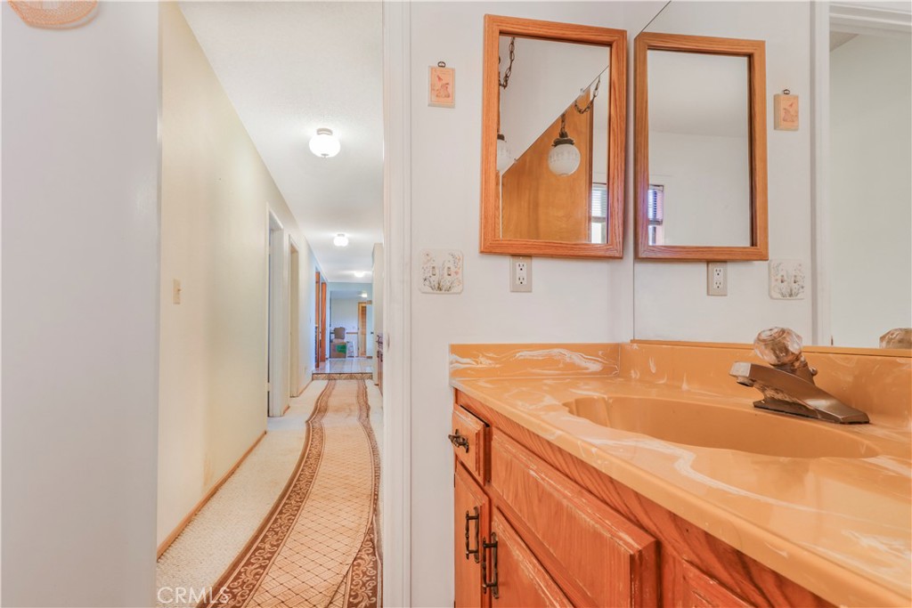 Temecula, California, 92592, United States, 3 Bedrooms Bedrooms, ,2 BathroomsBathrooms,Residential,Active,2022352