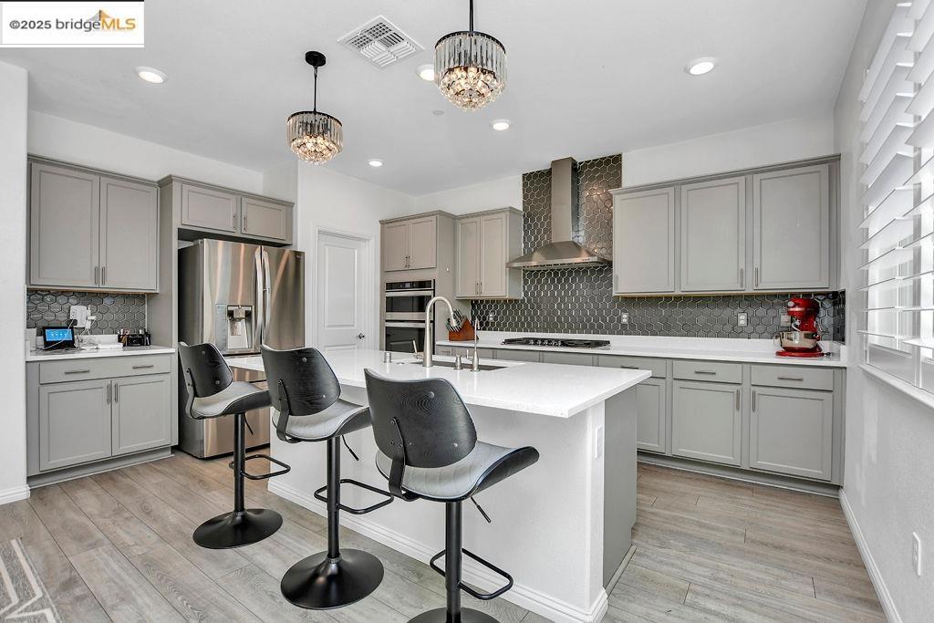 BRENTWOOD - Residential Lease