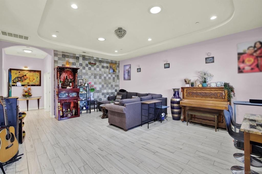 City Heights - Residential Income
