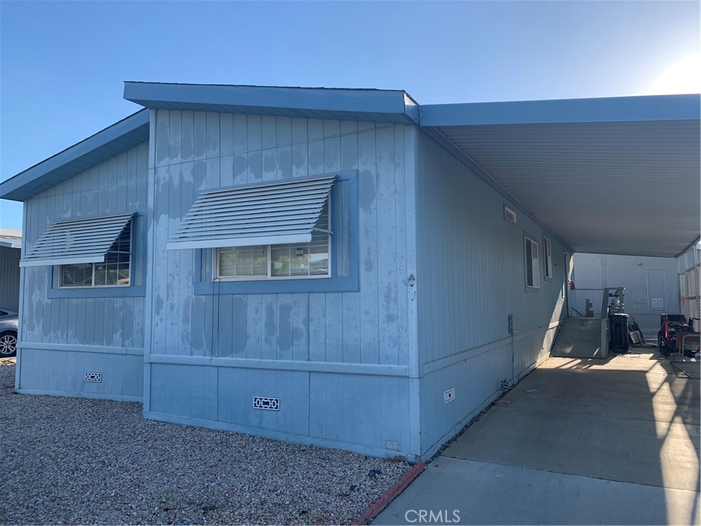 This rare 3-bedroom, 2-bath manufactured home in Sun City Mobile Home Estates, offers great renovation potential and a smart buy in to a welcoming community. Given the price point and the active adult community with a pool, spa, gym club house and common use areas, you will want to act fast. If you are prepared to take on a project, this house and upside potential could be just what you are looking for. With room to add value, it’s ideal for buyers seeking to customize a home. Loans available to purchase this unit.