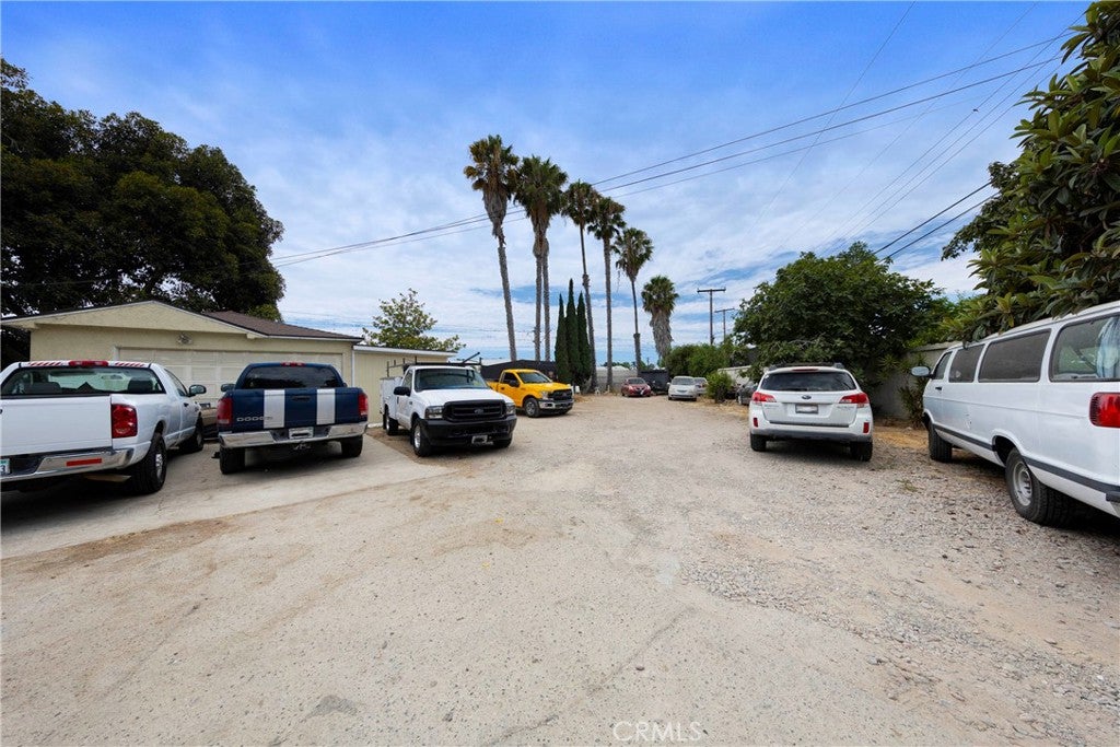 2430 W 6th Street A&B