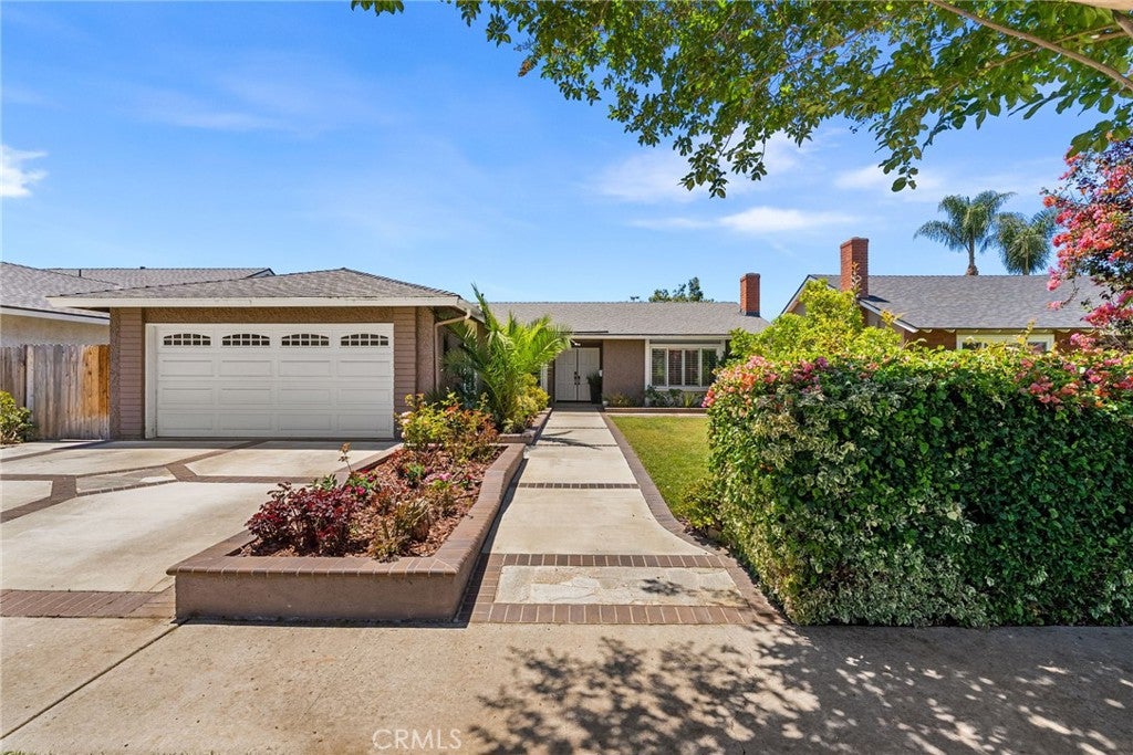2118 Peachwood Lane