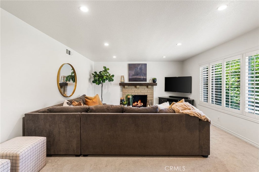 2118 Peachwood Lane