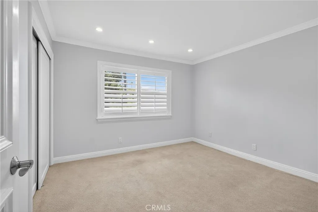 Rancho Palos Verdes, California 90275, United States, 4 Bedrooms Bedrooms, ,3 BathroomsBathrooms,Residential,Active,187003