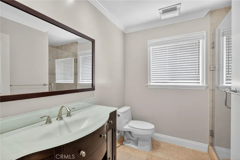 Rancho Palos Verdes, California 90275, United States, 4 Bedrooms Bedrooms, ,3 BathroomsBathrooms,Residential,Active,187003