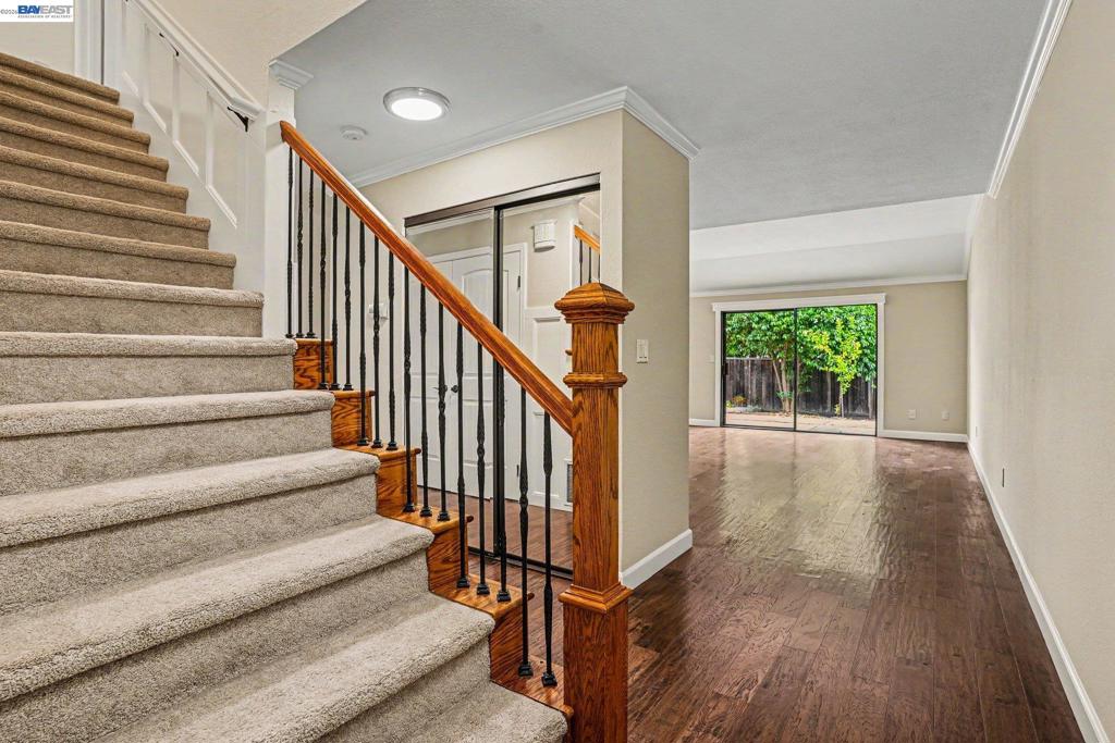 13 Glen Valley Circle