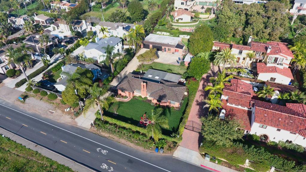 215 N Vulcan Drive