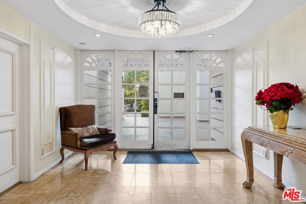 Photo of 5625 Sumner Way #314, Culver City, CA 90230 (MLS # 25628931)