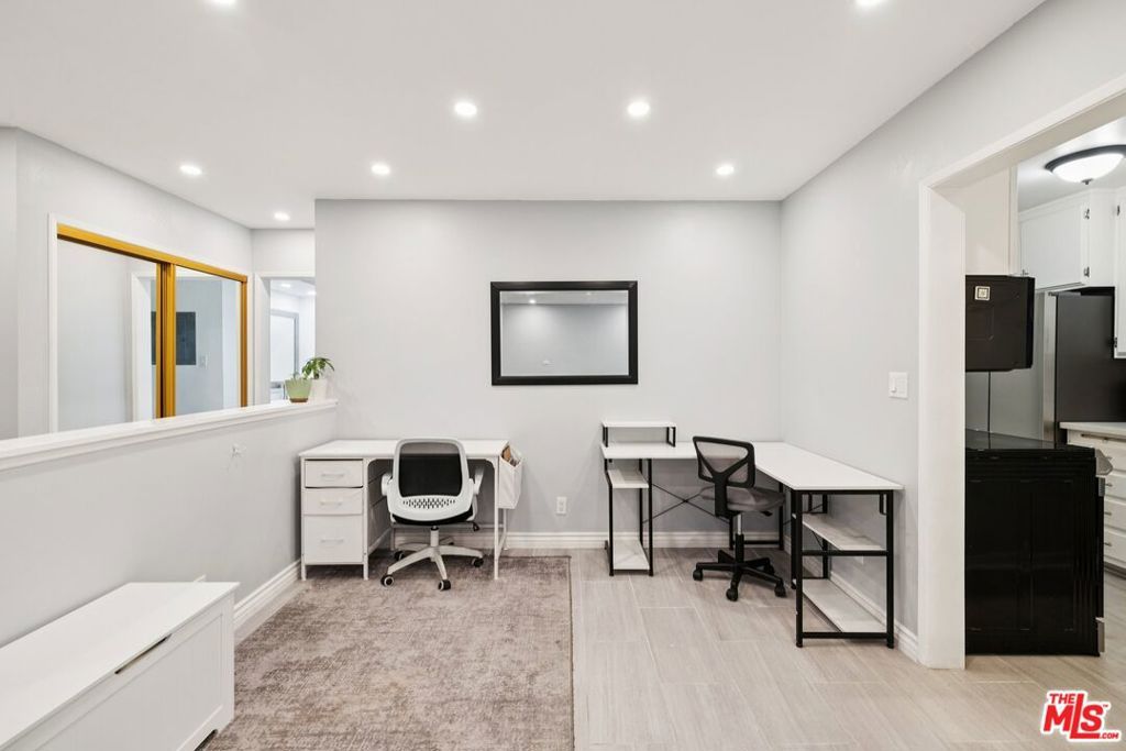Photo of 5625 Sumner Way #314, Culver City, CA 90230 (MLS # 25628931)