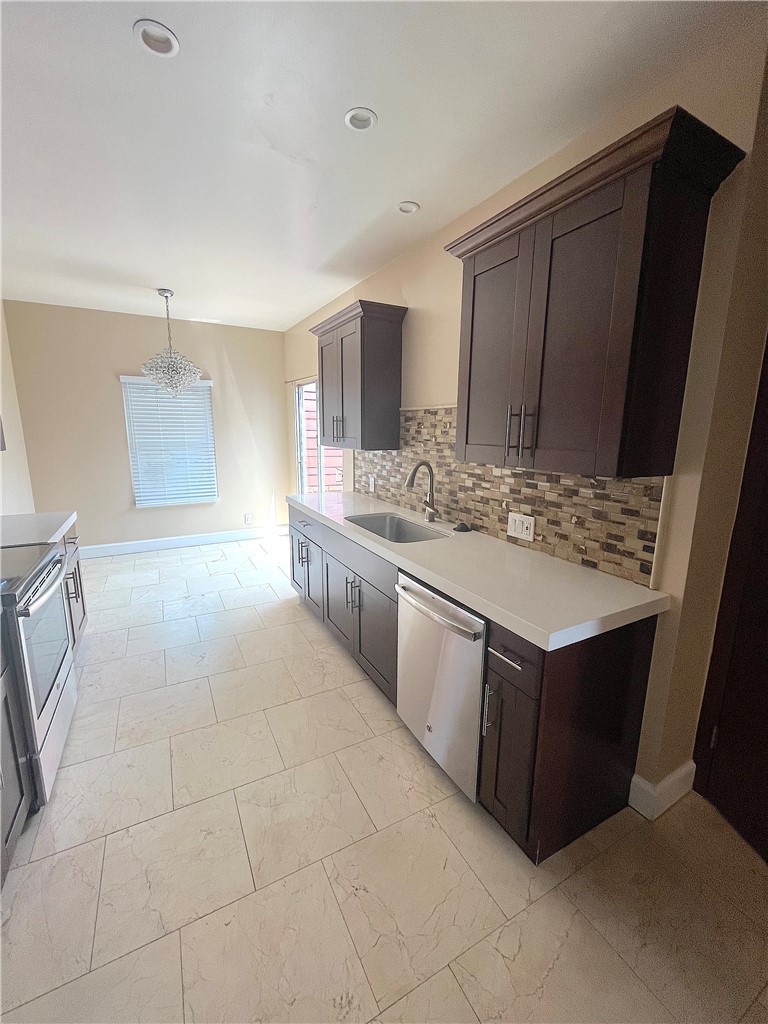 North Laguna (NL) - Residential Lease