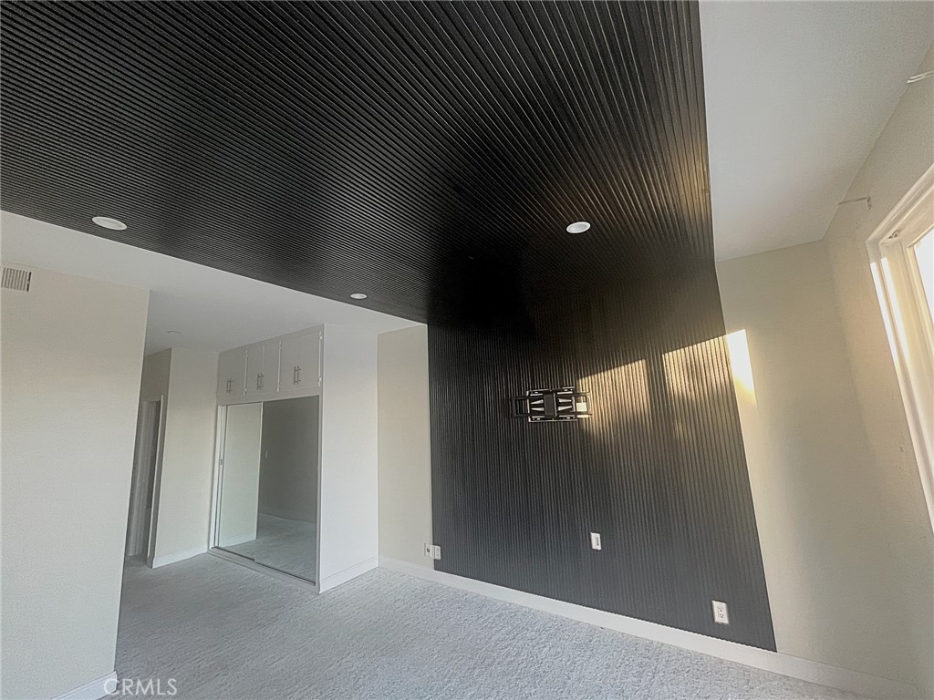 North Laguna (NL) - Residential Lease