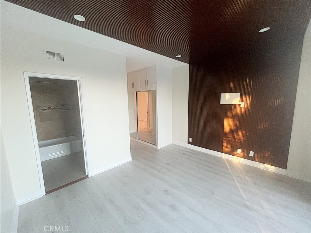 North Laguna (NL) - Residential Lease