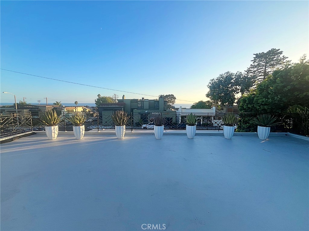 North Laguna (NL) - Residential Lease