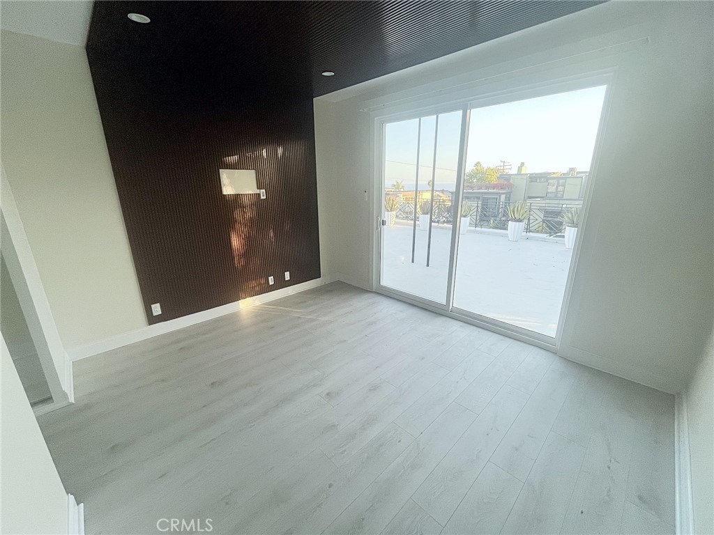North Laguna (NL) - Residential Lease