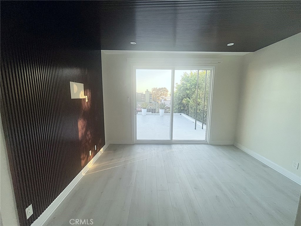 North Laguna (NL) - Residential Lease
