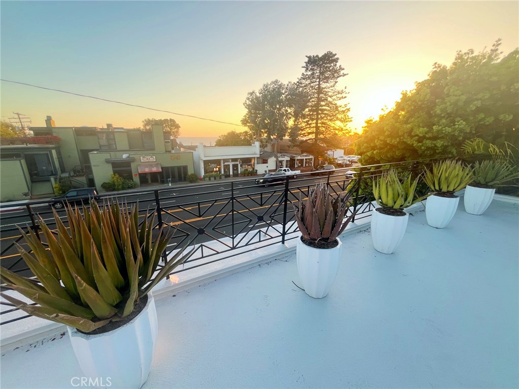 North Laguna (NL) - Residential Lease