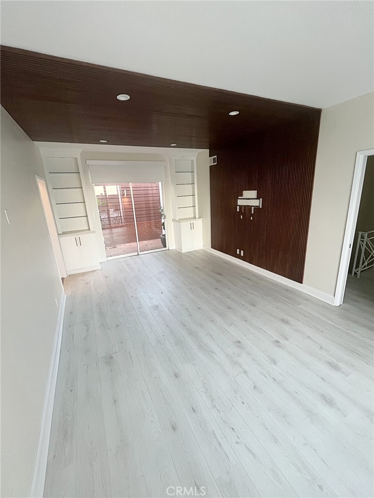 North Laguna (NL) - Residential Lease