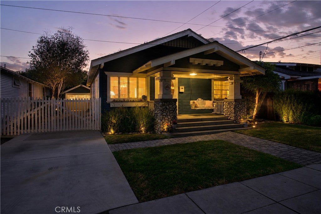 417 Orizaba AVE